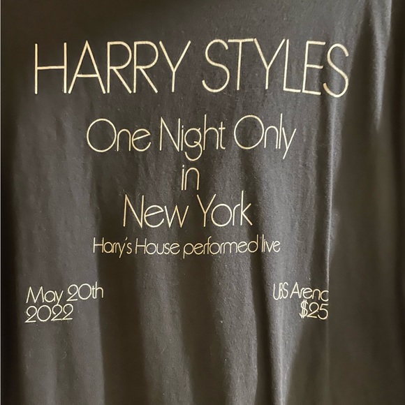Harry Styles One Night Only Tee - Picture 3 of 5